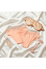 Seamless & Cheeky Panties Set – Soft Peach